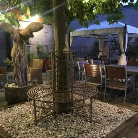 Kleine Im - Konzept Flieger - 2 Stockwerke *